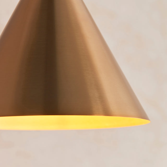 Cape Pendant