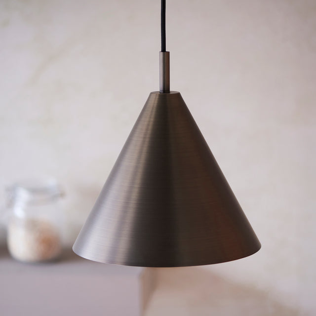 Cape Pendant