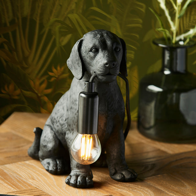 Labrador Puppy Table