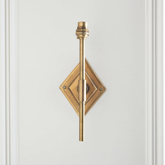Diamond Tall Wall