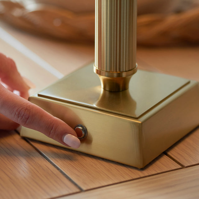 Trobridge Rechargeable & Ivy 16cm Table