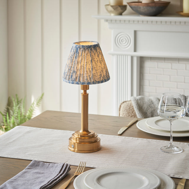 Upton Rechargeable & Leaf 16cm Table