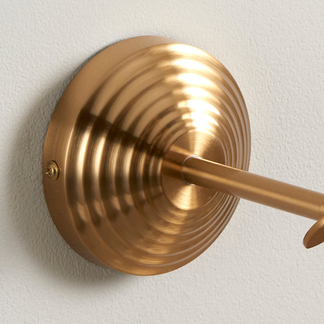 Obelisk Wing Wall Fitting