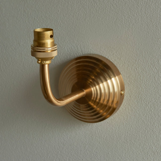Obelisk Arc Wall Fitting