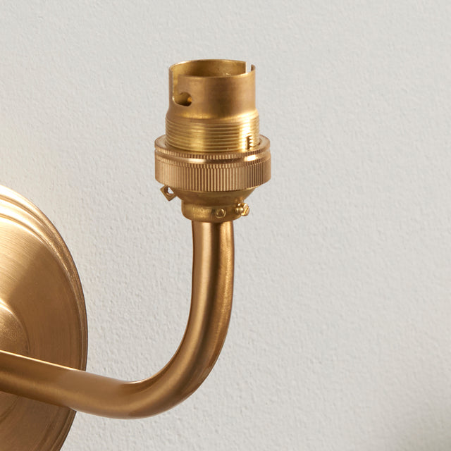 Step Arc Wall Fitting