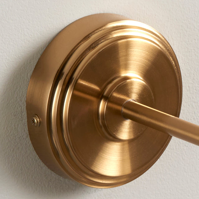 Step Arc Wall Fitting