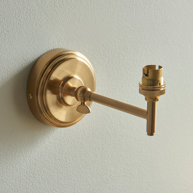 Step Fold Wall Fitting