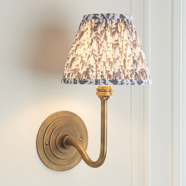 Halo Swan & Leaf 16cm Wall