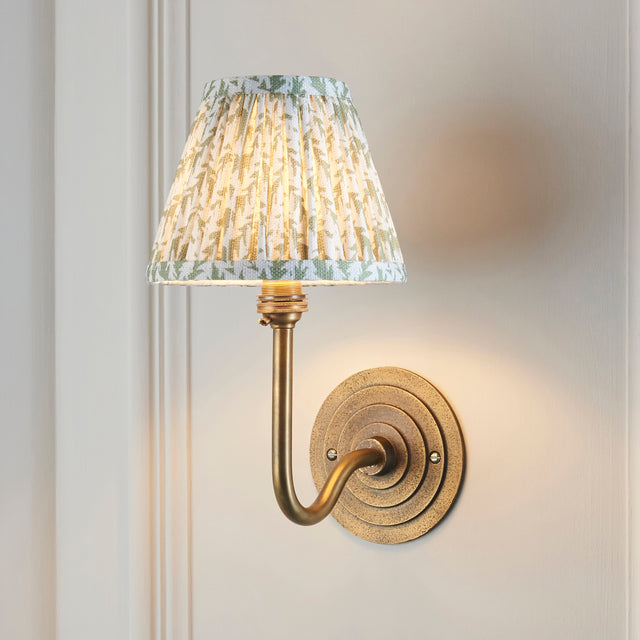 Halo Swan & Leaf 16cm Wall