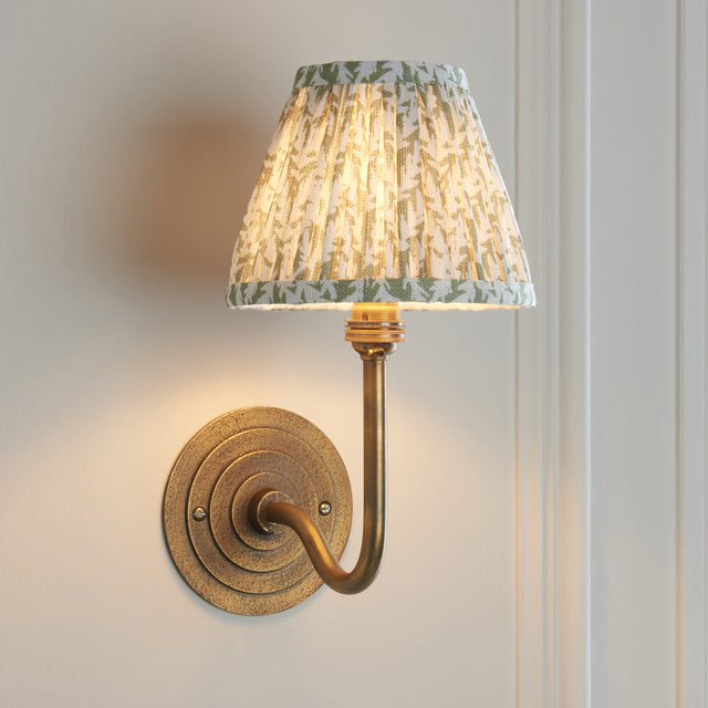 Halo Swan & Leaf 16cm Wall