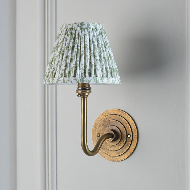 Halo Swan & Leaf 16cm Wall