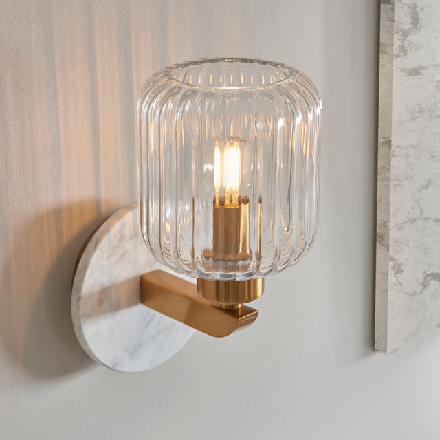 Travi Ribbed Wall