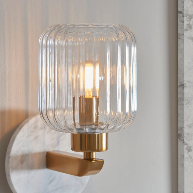 Travi Ribbed Wall