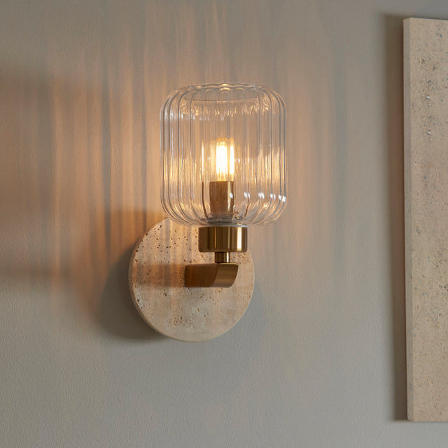 Travi Ribbed Wall