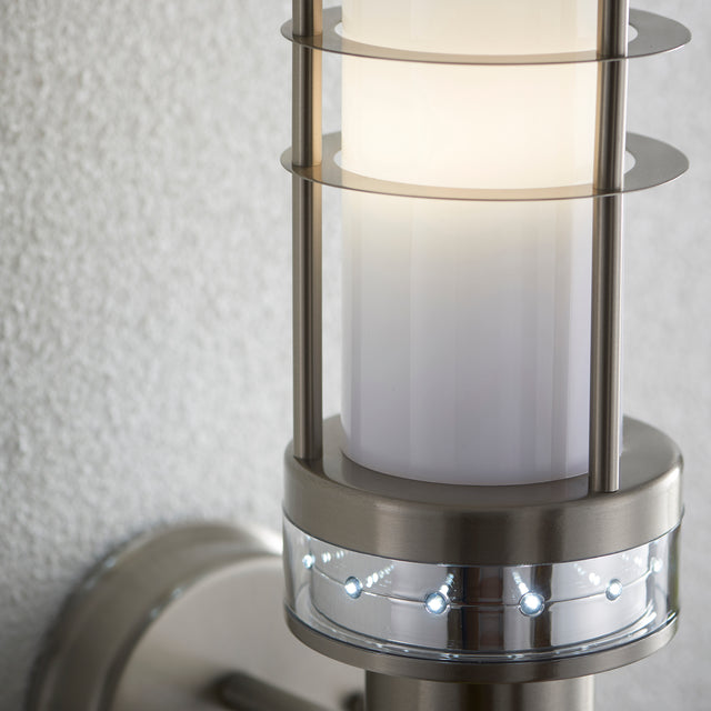 Pagoda PIR 1lt wall IP44 9.2W & 0.05W