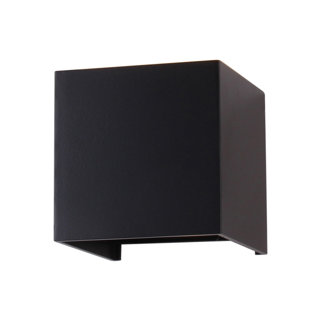 Kendo Wall Lamp