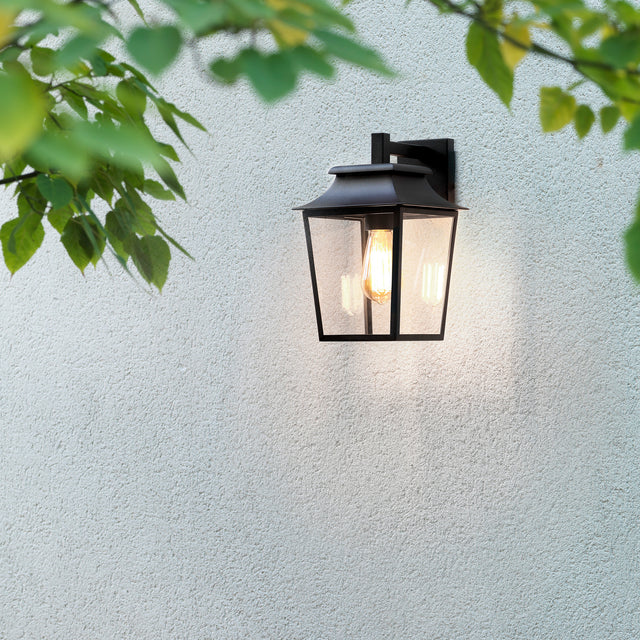 Richmond Wall Lantern 200
