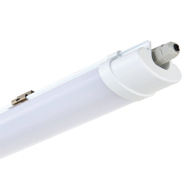 Reeve Connect 5ft IP65 45W daylight white