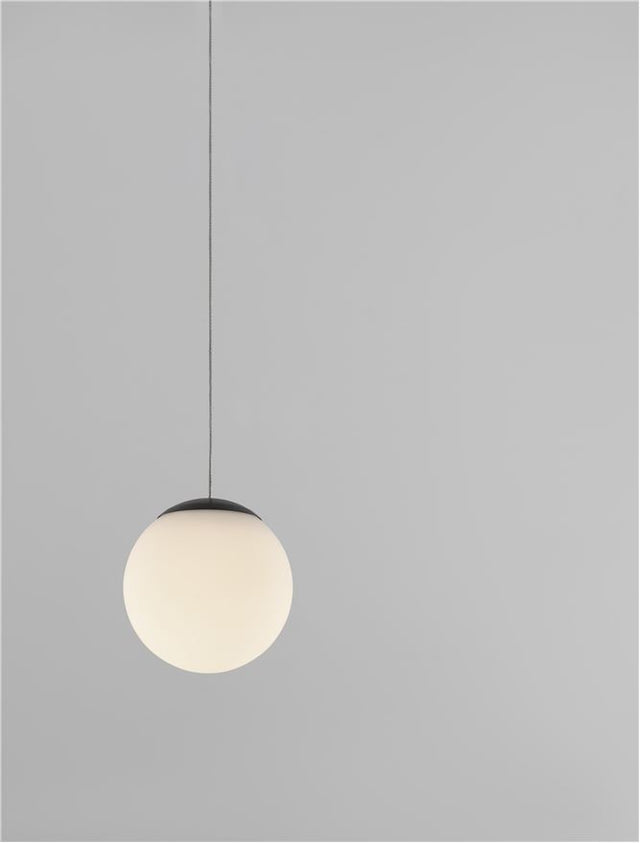 NUVOLE Sandy Black Aluminium & Opal Glass LED 8 Watt 220 - 240 Volt 400Lm 3000K IP20 D: 13 W: 13 H: 150 cm Adjustable Height