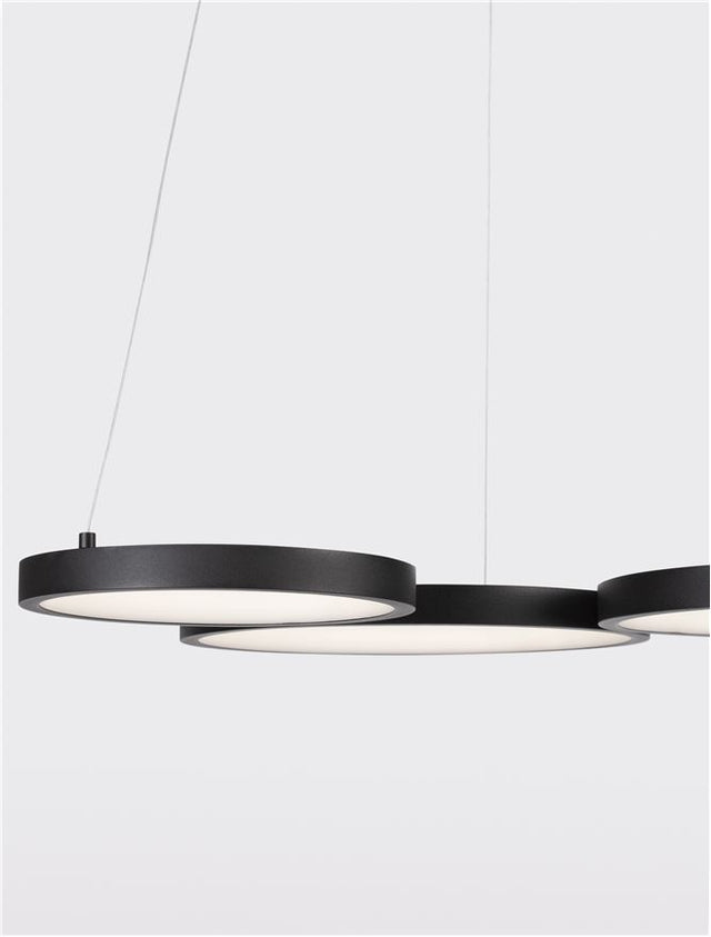 MAGNUS Triac Dimmable Sandy Black Aluminiun & Acrylic LED 28 Watt 230 Volt 1900Lm 3000K IP20 D: 55 W: 51.5 H: 120 cm Adjustable Height