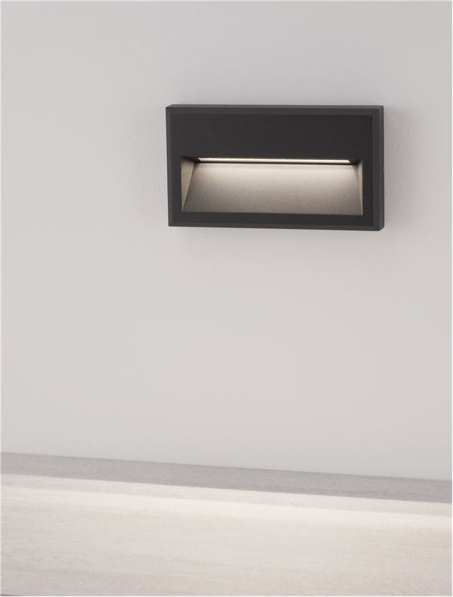 RIO Anthracite Die-Casting Aluminium & Clear Glass LED 6 Watt 122.31Lm 3000K 220-240V Beam Angle 266º IP65 L: 22.7 W: 3.5 H: 12.7 cm
