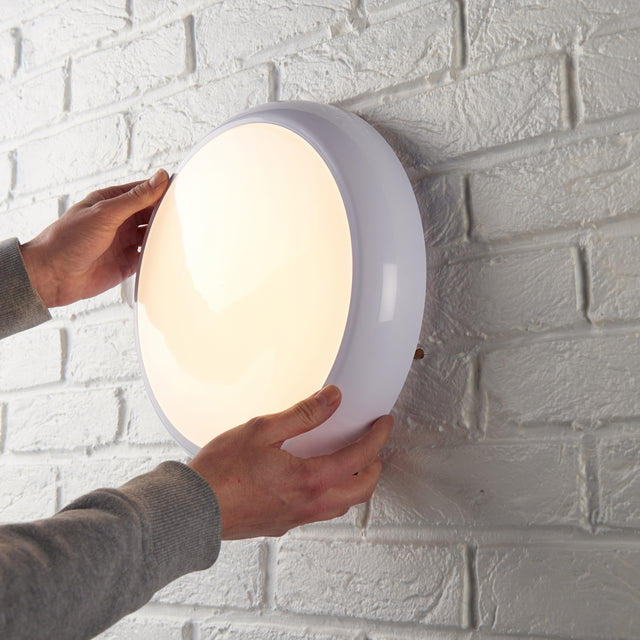 Saxby HeroPRO CCT Tri Wattage Bulkhead Corridor Emergency