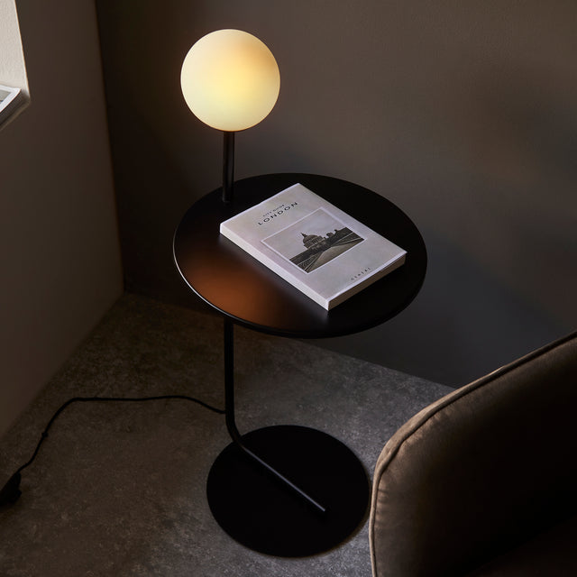 Halo Floor With Table