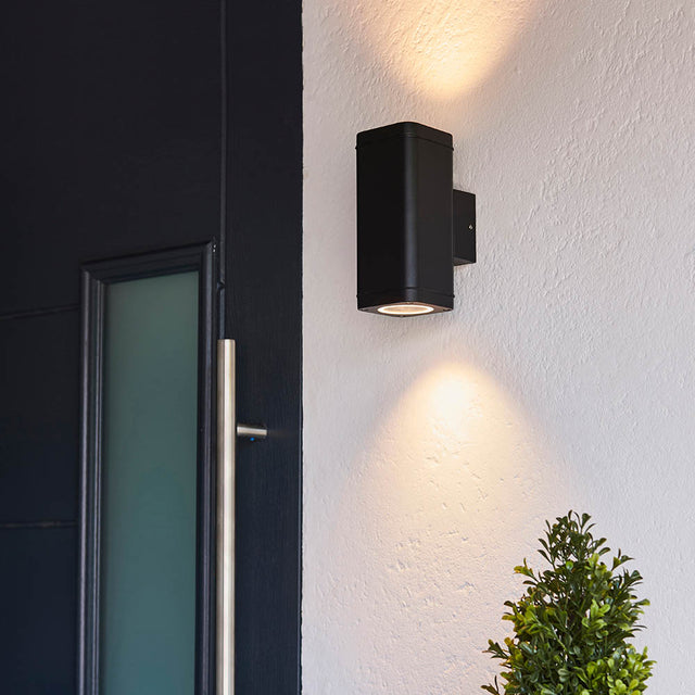 Milton 2lt wall