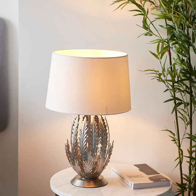 Delphine Table