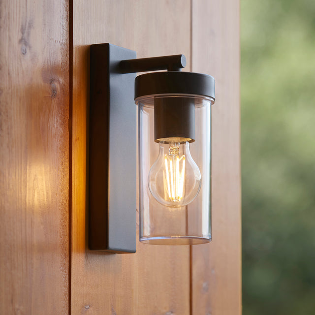 Hayden wall IP44 15W