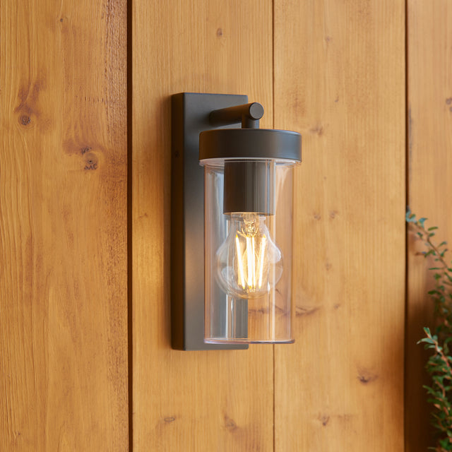 Hayden wall IP44 15W