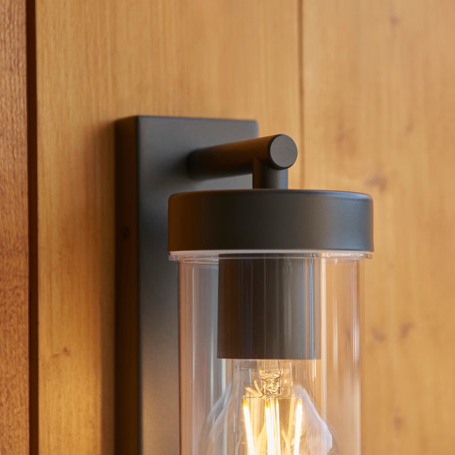 Hayden wall IP44 15W