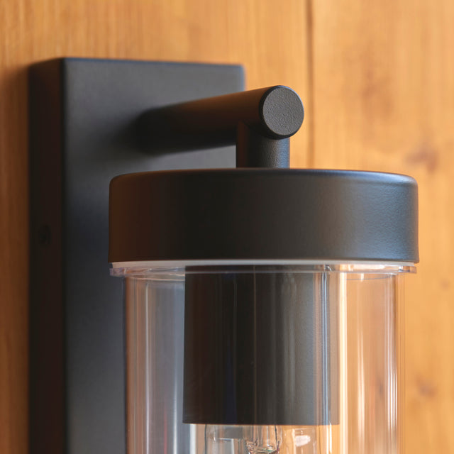 Hayden wall IP44 15W