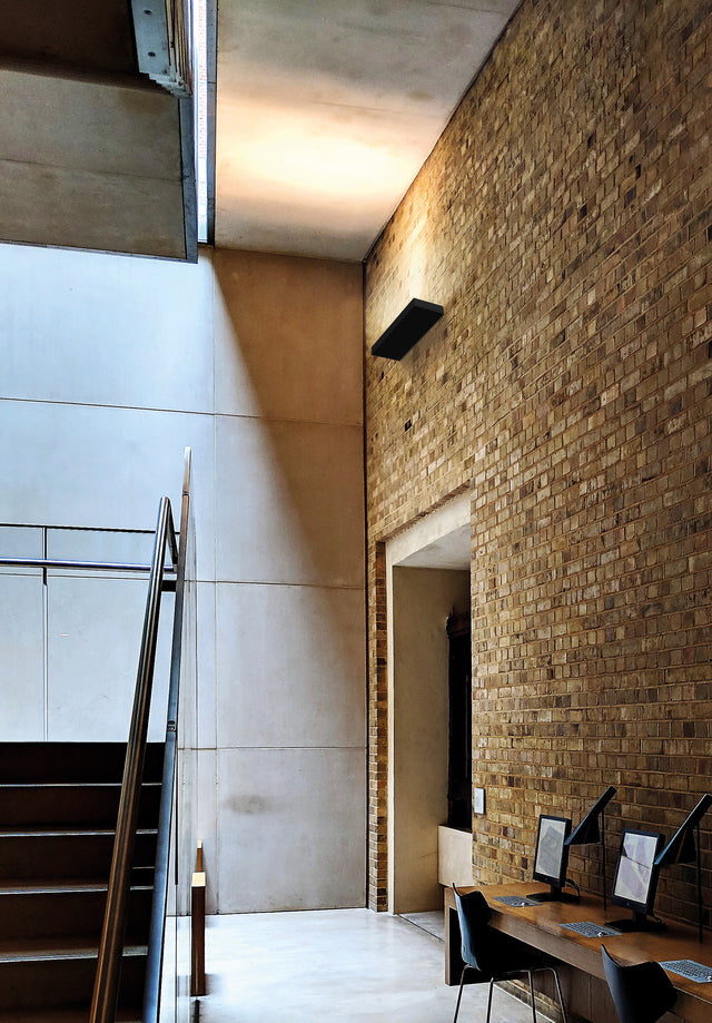 Brick Wall Lamp