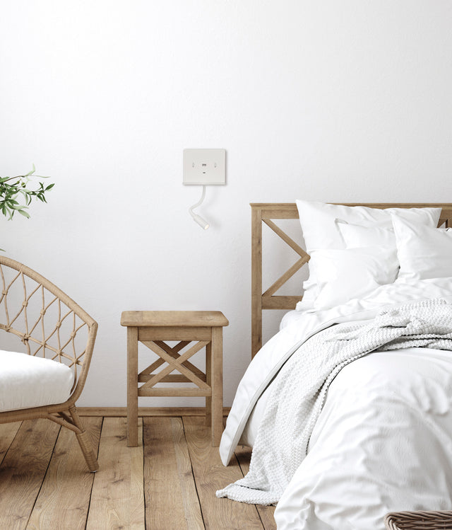 Calma Wall Lamp