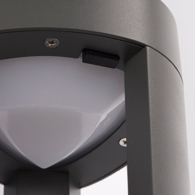 Tribeca CCT bollard 800MM IP54 8W