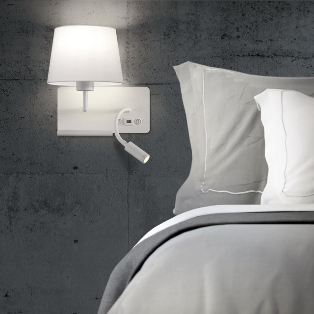 Hold Wall Lamp