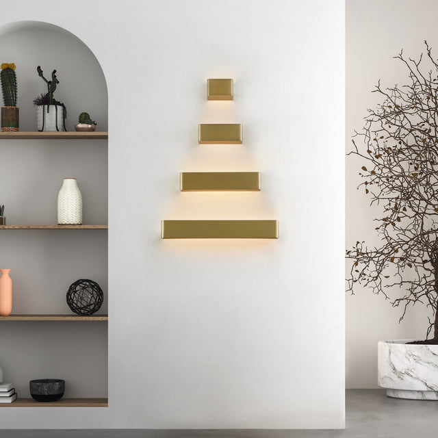 Icon Wall Lamp