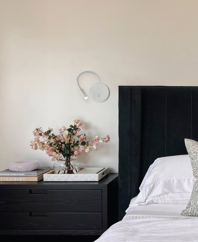 Lyon Wall Lamp