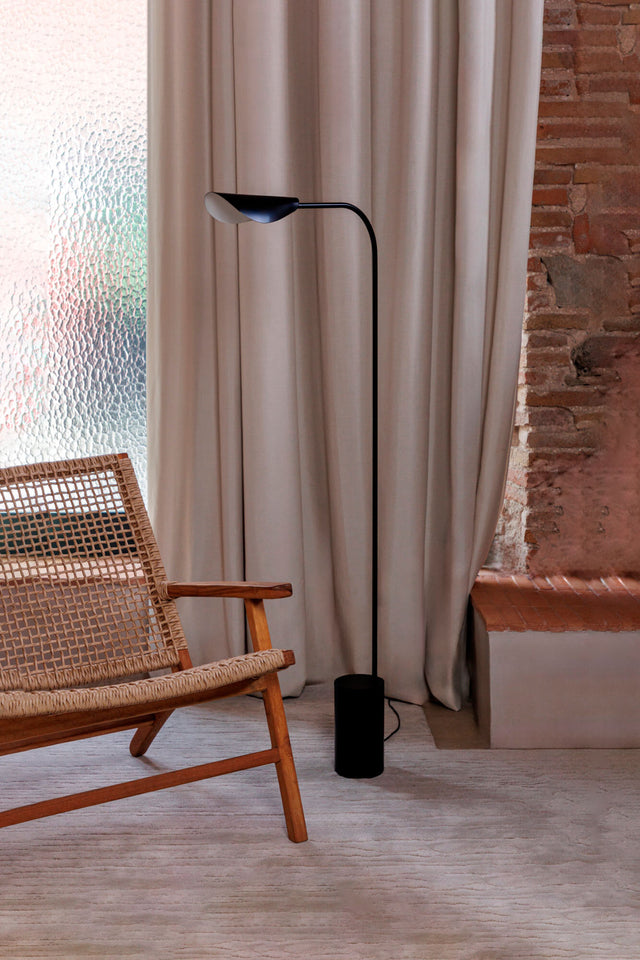 LIGGERA Floor lamp