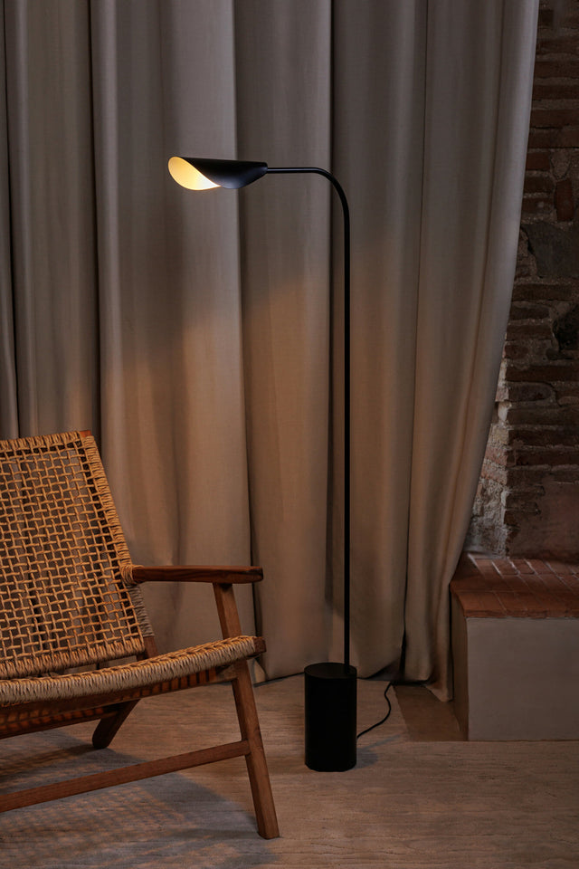 LIGGERA Floor lamp