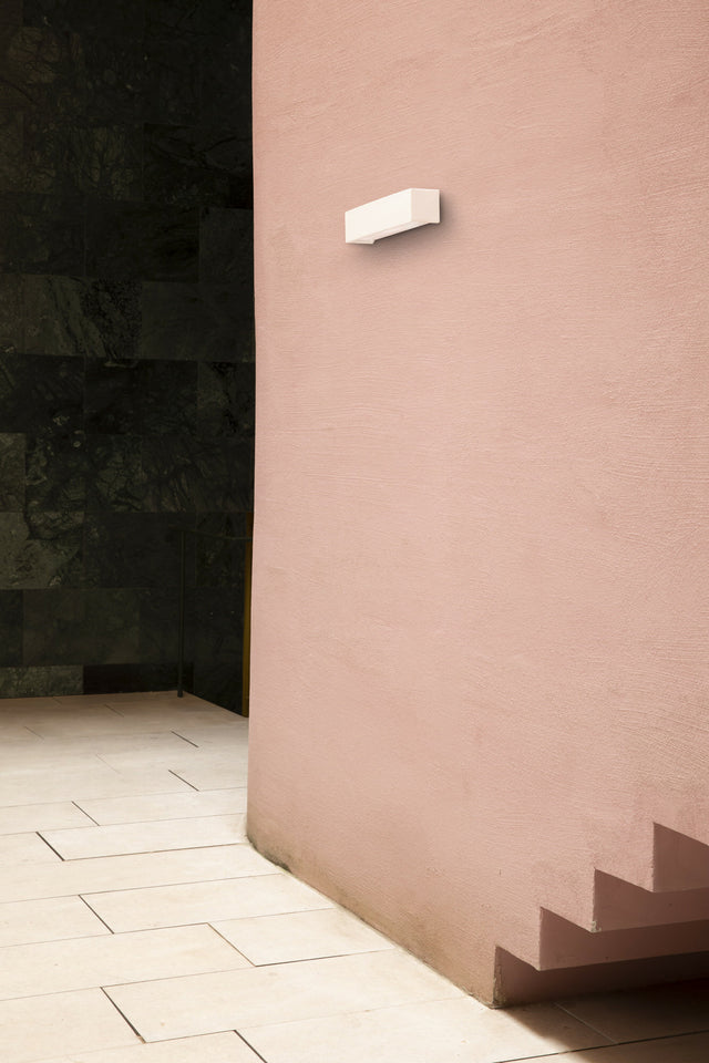 MILO wall lamp