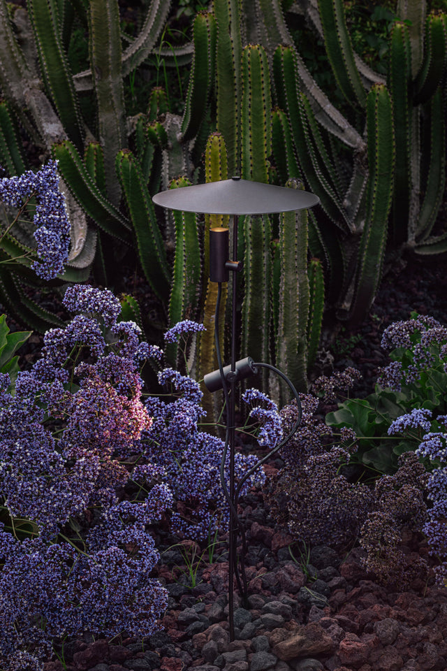 CLAP 1030 spike lamp