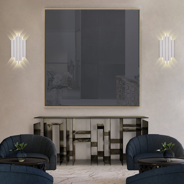 Robin Wall Lamp