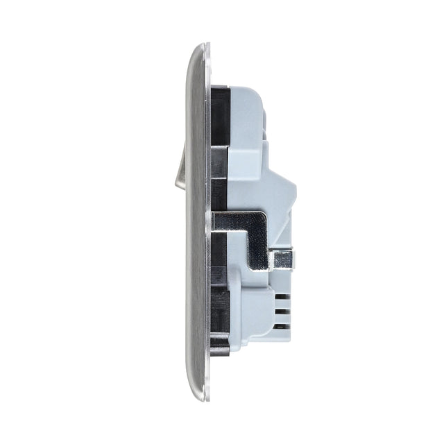 13A 2G DP Switched Socket with twin 5V USB