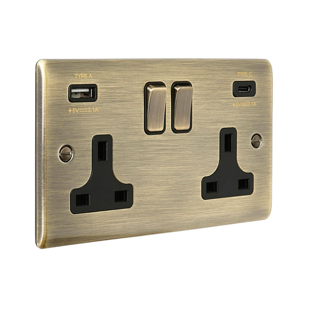 13A 2G DP Switched Socket with 15.5W USB A+C