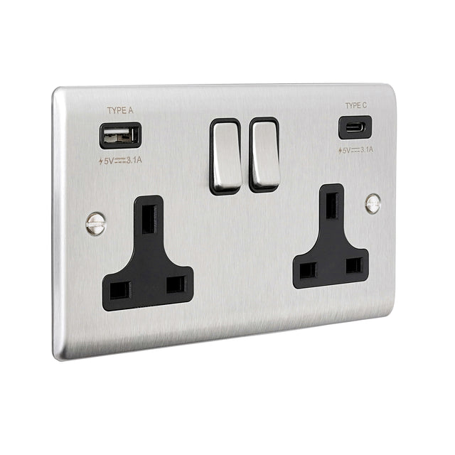 13A 2G DP Switched Socket with 15.5W USB A+C