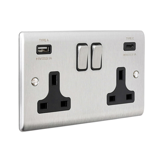 13A 2G DP Switched Socket with 15.5W USB A+C