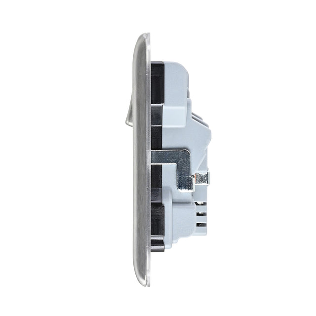 13A 2G DP Switched Socket with 15.5W USB A+C