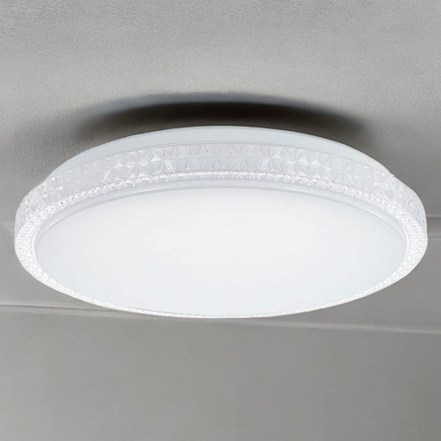 Ip44 Led White, Frosted Diffuser That Ensures Soft, Even Light Distribution. Around The Edge, There'S A Decorative Translucent Band With A Geometric Pattern, Adding A Modern Aesthetic To The Fixture.